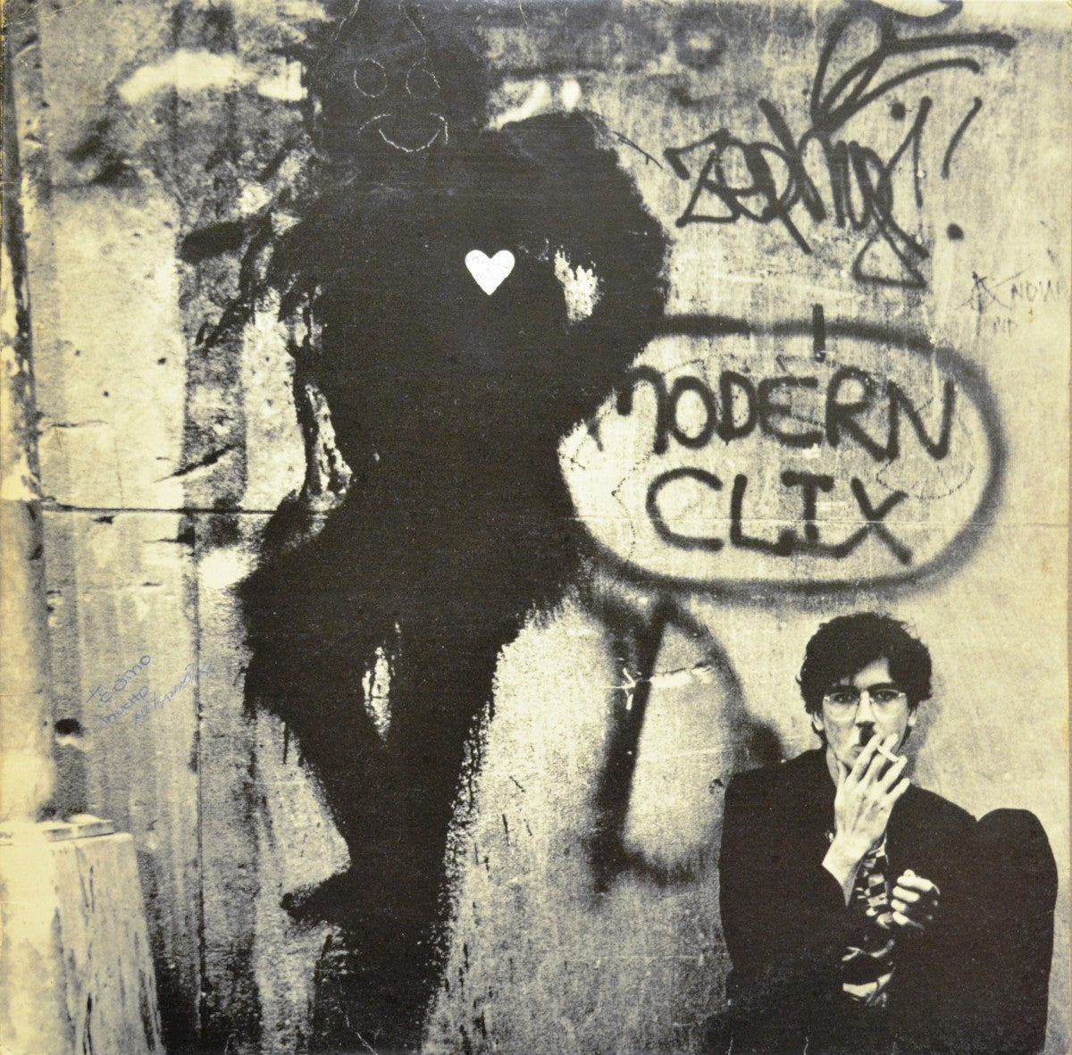 Portada de Clics Modernos — Charly García